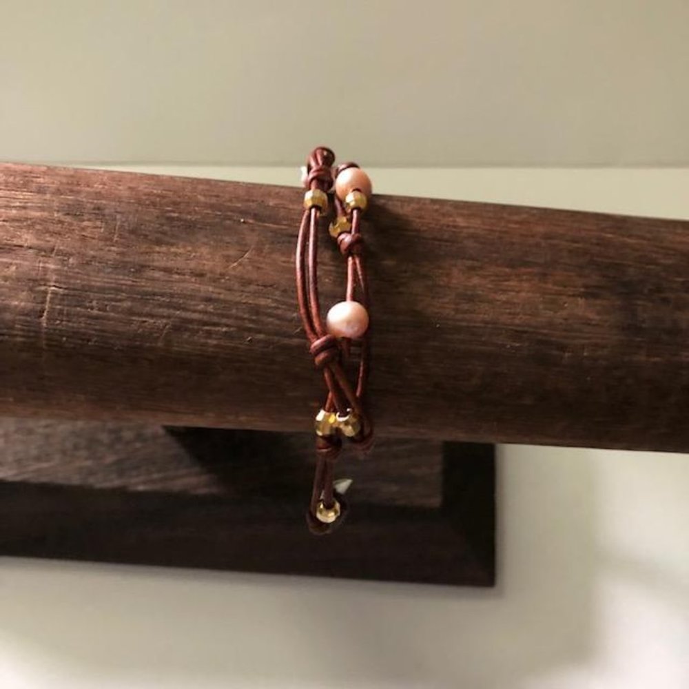 CHAN LUU NAT PINK PEARL DOUBLE BRACELET, GOLD BEADS, BS-5177, BROWN LEATHER, NWT - Picture 3 of 5